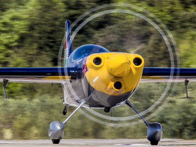 Corvus Racer 540 - Peter Besenjei