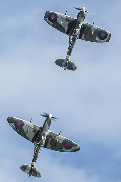 Supermarine Spitfire HF.IX & LF.VB